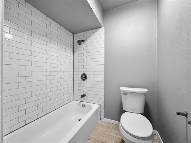 Building Photo - 1319 Wisteria Way