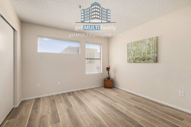 Building Photo - 11640 N 51st Ave