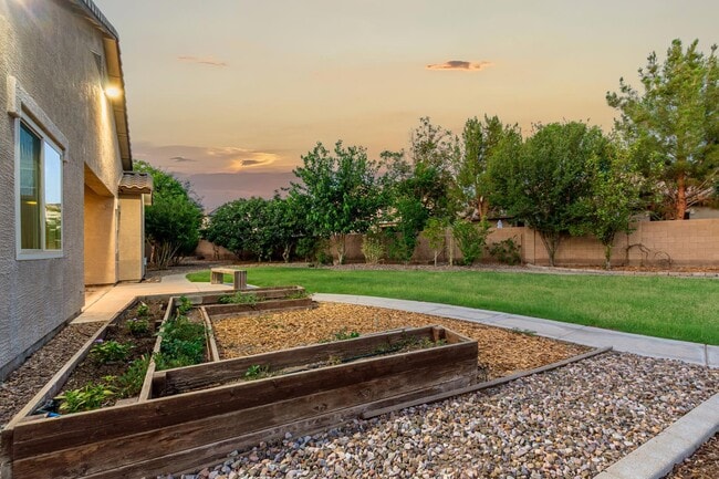 Building Photo - 4326 E Cloudburst Ct