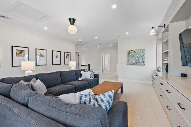 Building Photo - Luxury 12 South Living! $13,000 per month lease. 6 Bed 6 Bath with Great Outdoor Space and Bonus ...