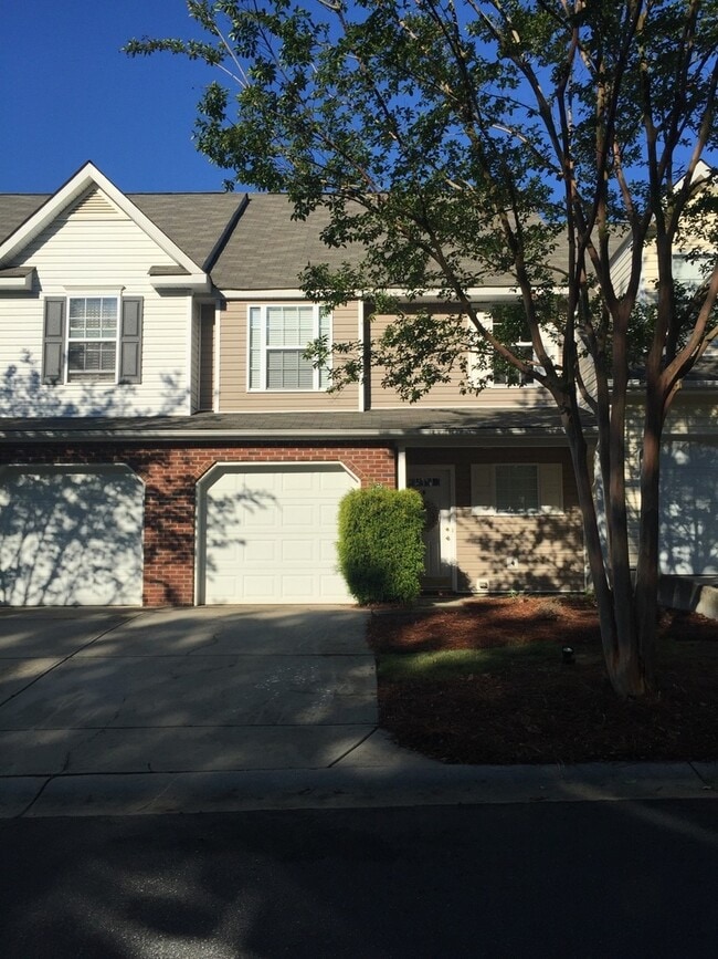 Building Photo - Exclusively Offered by Muse Realty, LLC