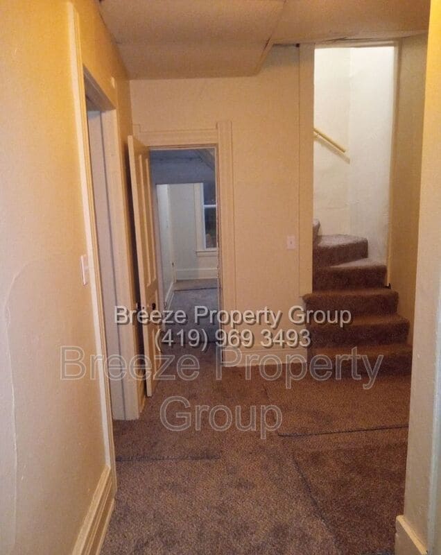 Building Photo - 3130 Stickney Ave