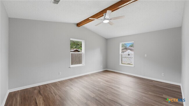 Building Photo - 938 Lazy Trail