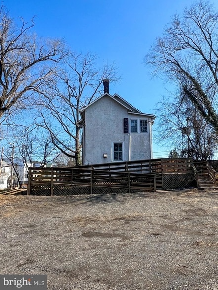 Building Photo - 314 North St