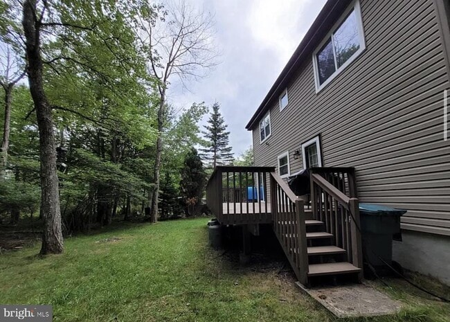 Building Photo - 7688 Fawn Ln