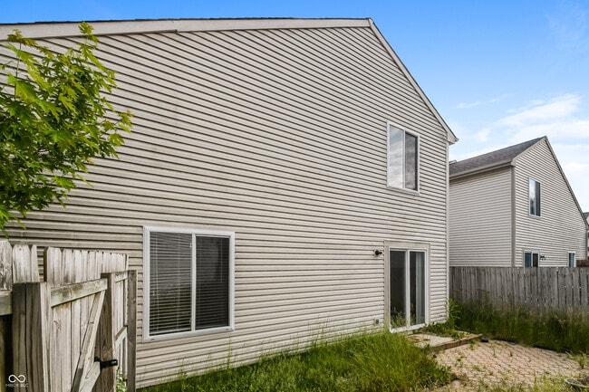 Building Photo - 6602 Largo Ln