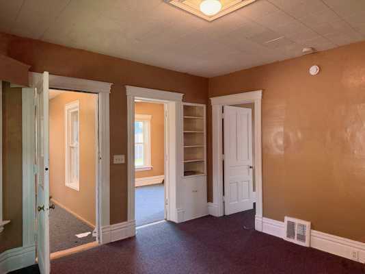 Building Photo - 421 E Crosstown Pkwy