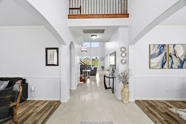 Building Photo - 14403 Lakepointe Bend Ln