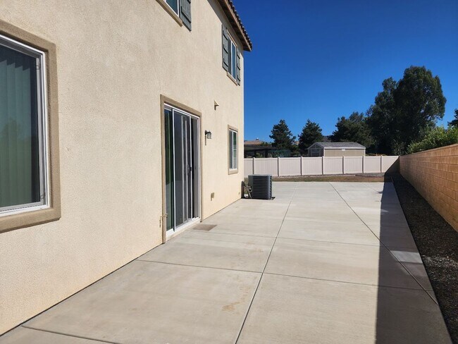 Building Photo - 36300 Golden Poppy Ln