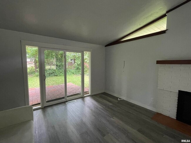 Building Photo - 2219 North St