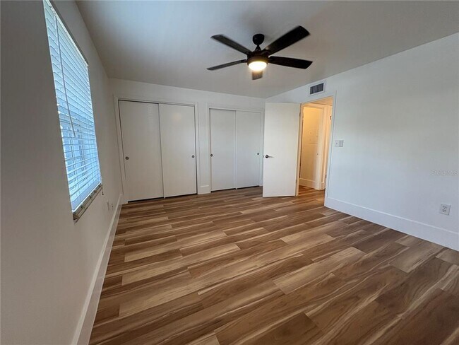 Building Photo - 4325 Aegean Dr