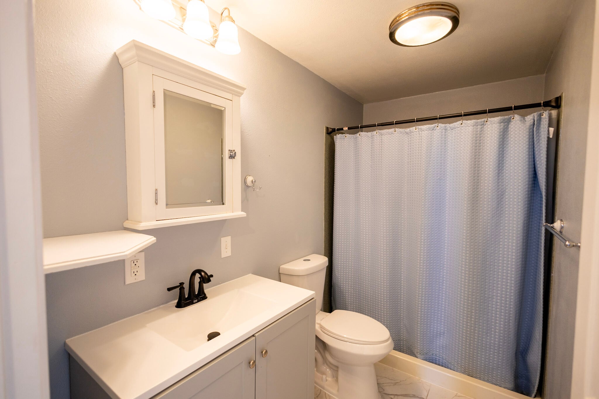 Building Photo - 845 Terrence Rd