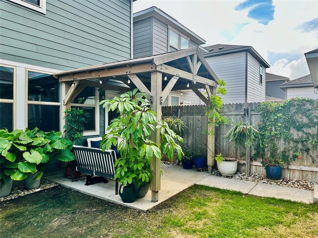 Building Photo - 1757 Yaupon Grove Ln