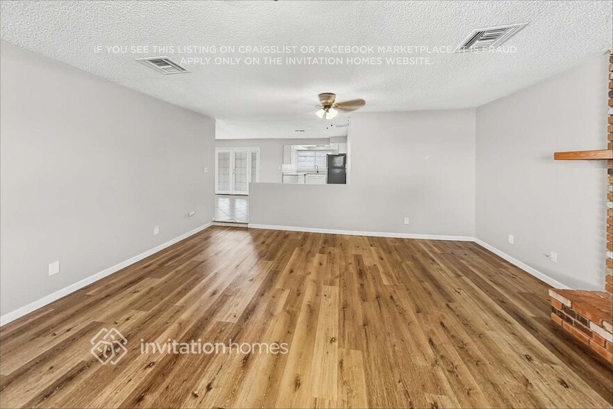 Building Photo - 12645 N 47th Dr