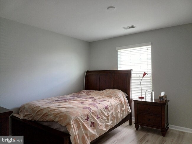 Building Photo - 25501 Emerson Oaks Dr