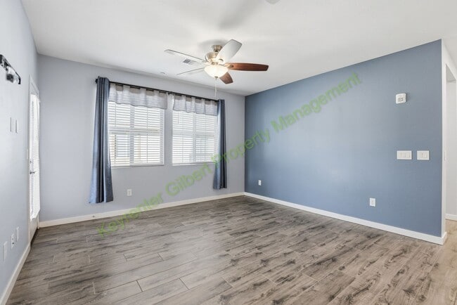 Building Photo - Modern Gilbert Lakeview Townhome in The Lakes at Annecy