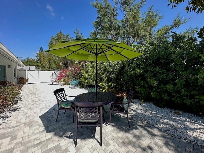 Building Photo - 1920 Morrill St