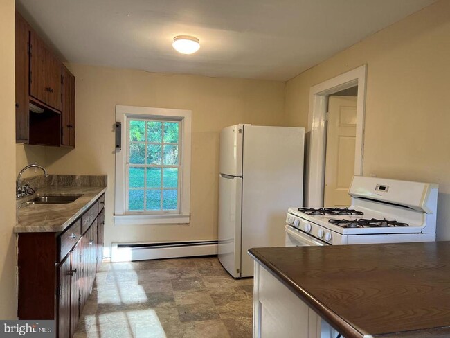 Building Photo - 3236 Ashby Glen Ln