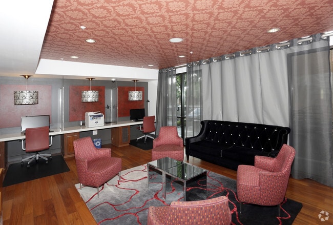 Business Center - Camden Design District