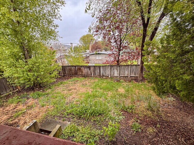 Building Photo - 4675 S 1300 E