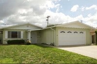 Building Photo - 1534 Ventura Way