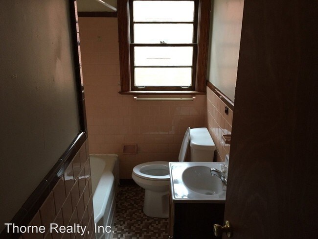 Building Photo - 3 br, 1 bath House - 828 Williford Street