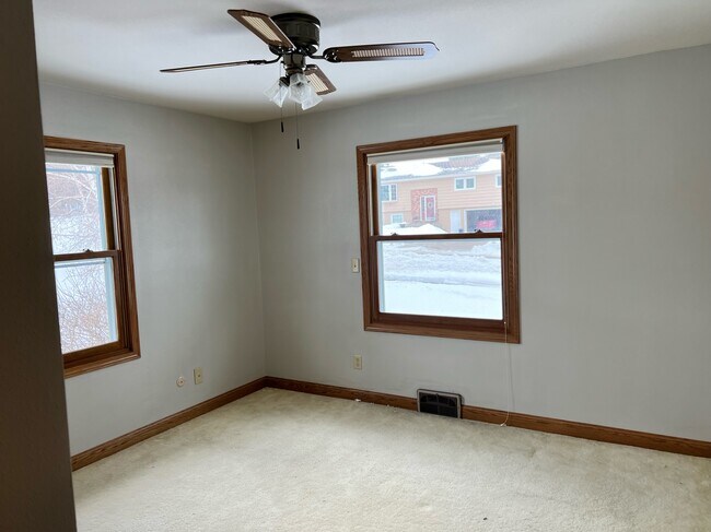 Bedroom 3 - 2605 W 34th St