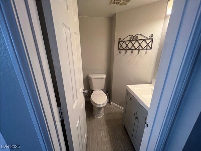 Building Photo - 362 Cavos Way