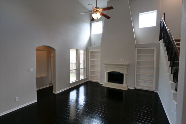 Building Photo - 26814 Harwood Heights Dr