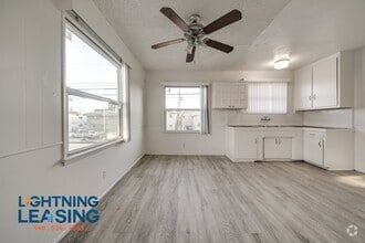 Building Photo - 14753 1/2 Vanowen-4B