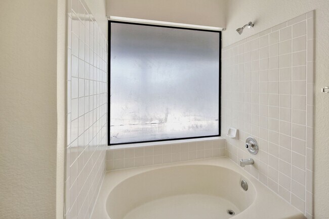 Building Photo - Pending/ Rented - Serene 3-bed 2-bath