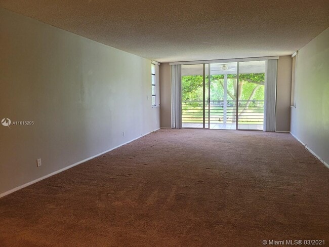 Building Photo - 4261 W Palm Aire Dr