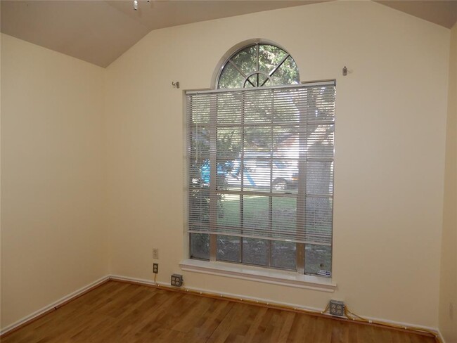 Building Photo - 5302 Rustling Trails Dr