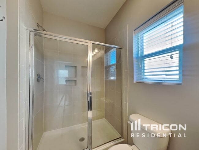 Building Photo - 1064 Bitting Hall Cir