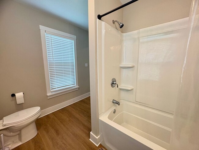 Building Photo - 1232 Lafayette St