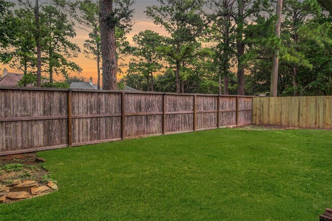 Building Photo - 16322 Chimneystone Dr