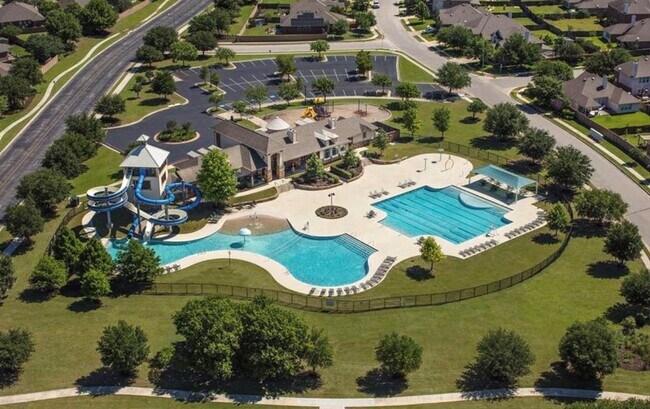 Building Photo - 13717 Long Shadow Dr