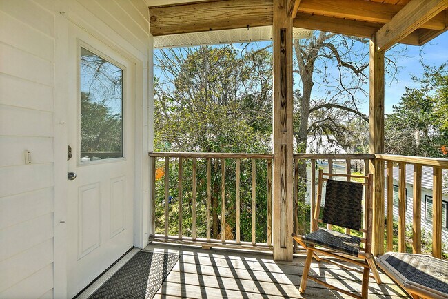 Building Photo - 27 Old Mission Ave