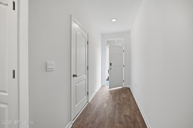 Building Photo - 5663 Coppers Edge Ln