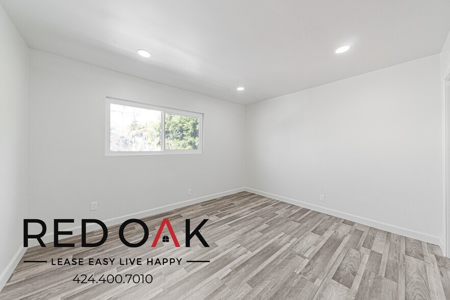 Building Photo - 4240 S Centinela Ave