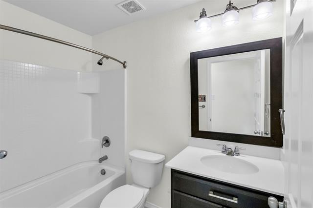 Building Photo - 3021 Adrian Creek Dr