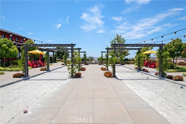 Building Photo - 102 Sencillo Pl