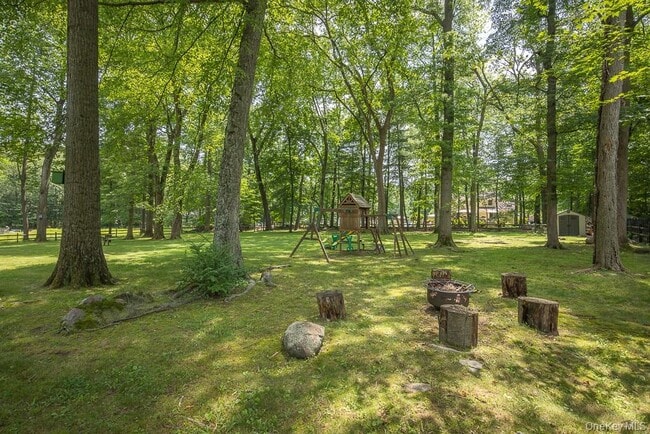 Building Photo - 75 Van Houten Fields