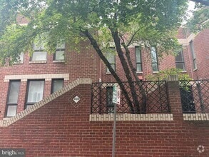 Building Photo - 4820 Hampden Ln