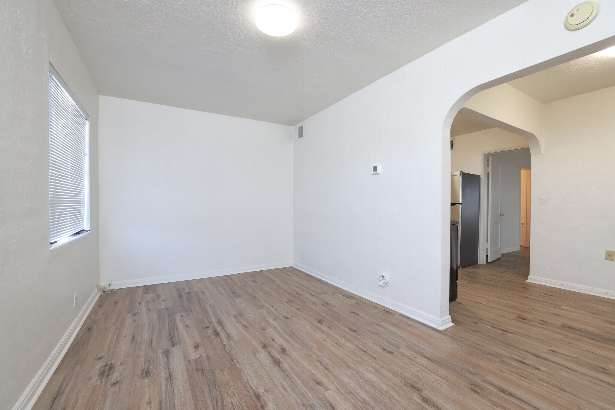 Building Photo - 1732 E Hedrick Dr