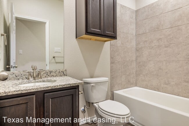 Building Photo - 3 br, 2 bath House - 9111-2 Canyon Bend