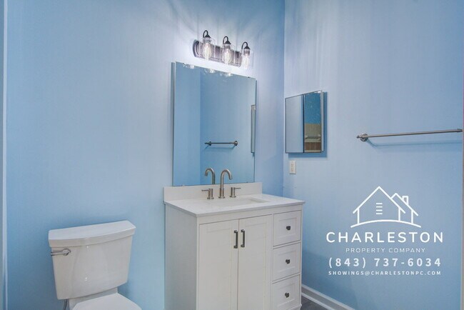 Building Photo - 45 Sycamore Ave