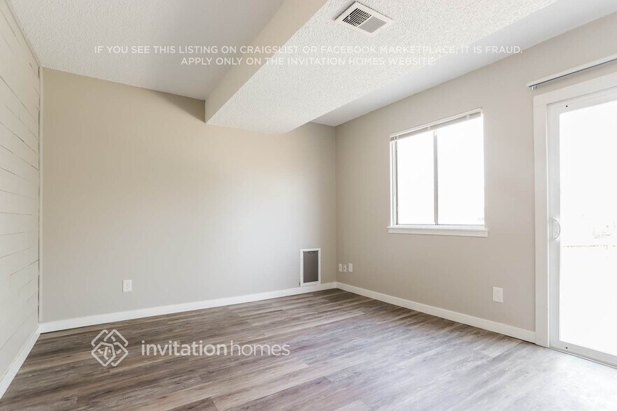 Building Photo - 19672 E Purdue Cir