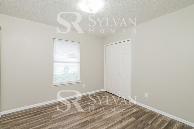 Building Photo - You are exactly where you ought to be!