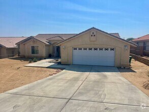 Building Photo - 4 bedroom and ll appliances included!